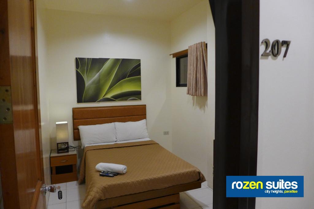 General Santos City Rozen Suites Paradise מראה חיצוני תמונה